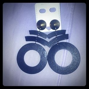 3/$15 NWT Black Wooden Earrings